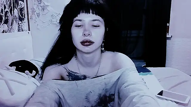 AllisonDeetz webcam
