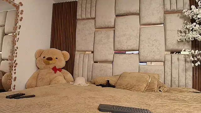 Ana__dim webcam