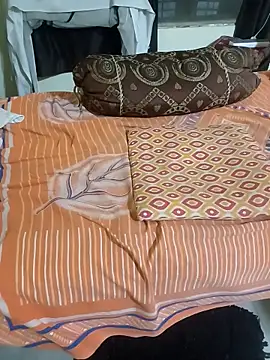 Chocolate_stud10 webcam