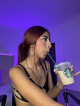 Mirandaa_Rogers webcam