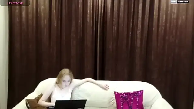 miasweetbby webcam