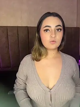 Antonella_Julieta webcam