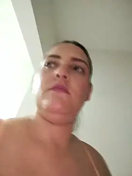 Mia_Hampton webcam