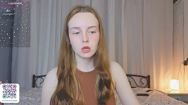 bae_cake_ webcam