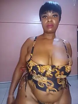 Luciouslips00