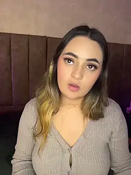 Antonella_Julieta webcam