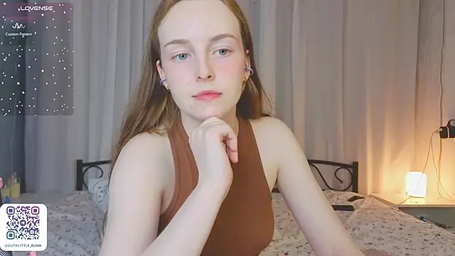bae_cake_ webcam