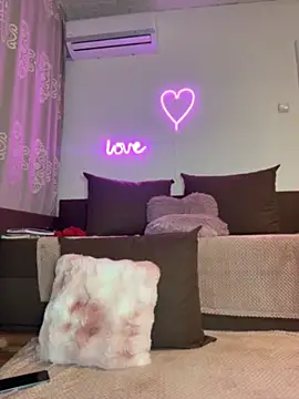Sabrinedivinee webcam