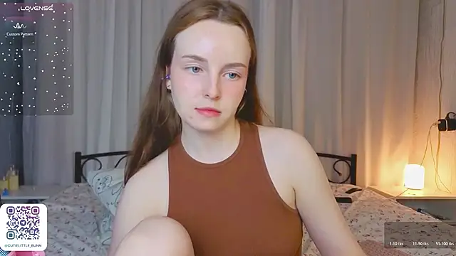 bae_cake_ webcam