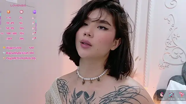 Emily-Cooper- webcam