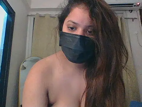 luvruhi webcam