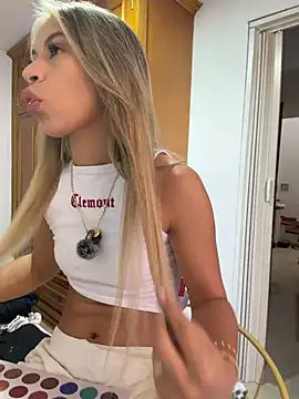 Mia_Rosee1 webcam