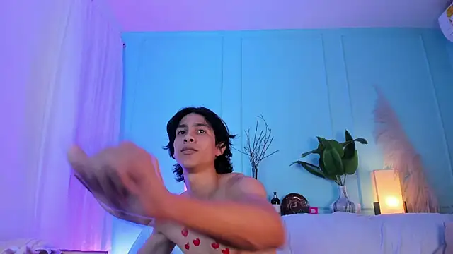 Cheys_Mast live sex cam