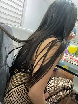gabyaridi (G young) - Take top and bounce boobs for my friend