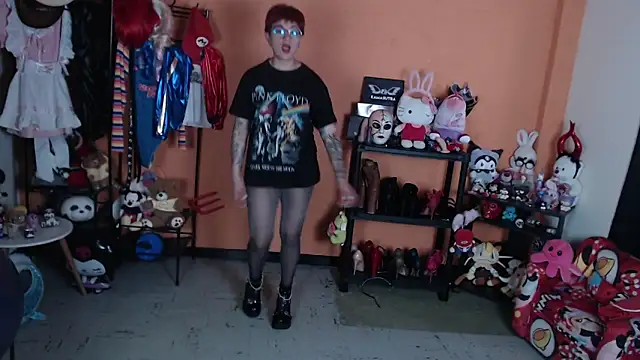 MissMiia2 webcam