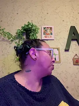 LupitaHaze webcam