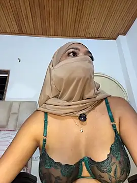 Yuli_arabic live cam on StripChat