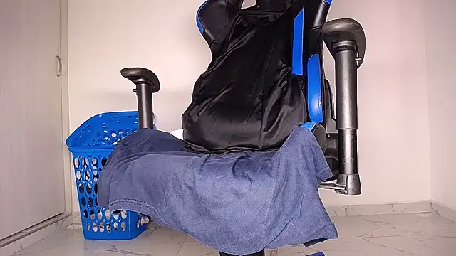 MAXJONES_2 webcam