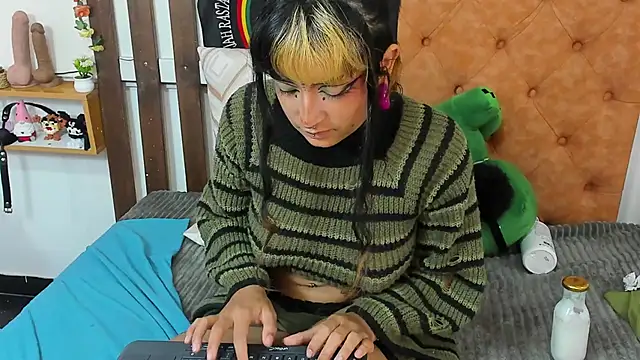 MeowMota_ webcam