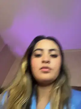 Antonella_Julieta webcam