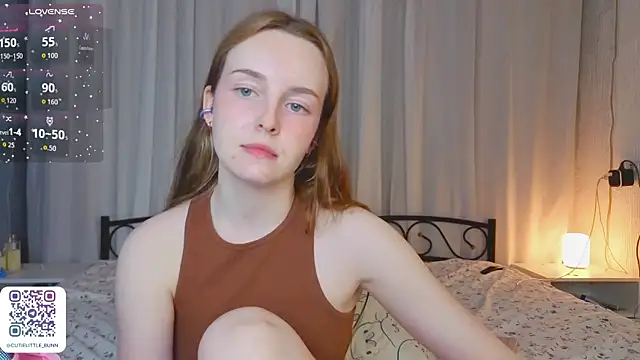 bae_cake_ webcam