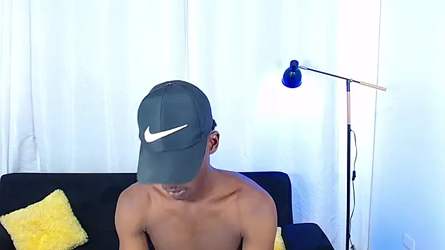alexaandro18 (M twink) - Make Cumshow💦💦💦