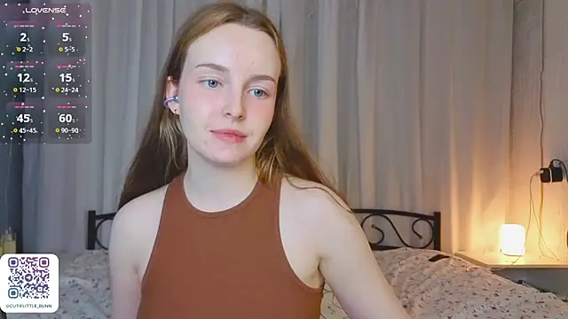 bae_cake_ webcam