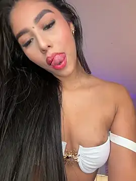 Rossie_Blooms webcam