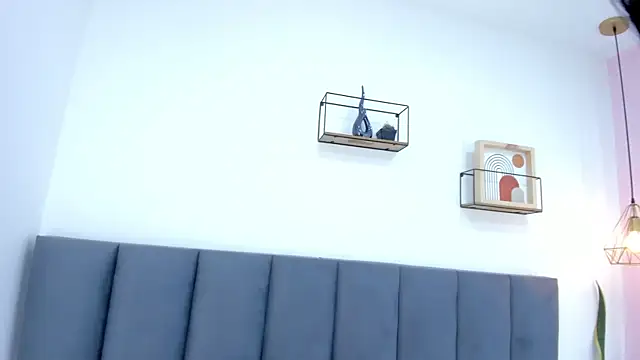 sam_doll_