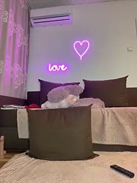 Sabrinedivinee webcam