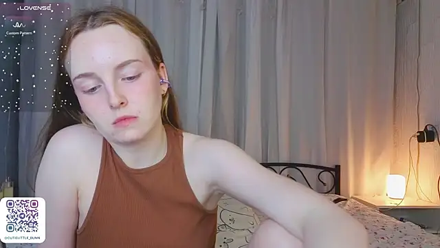 bae_cake_ webcam