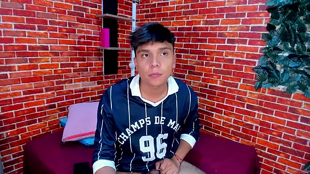 Thiago_Kozak webcam