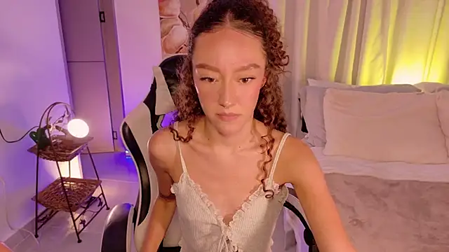 ChloeMoreti webcam
