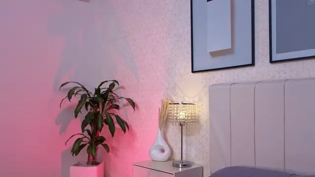 sky_johnson webcam