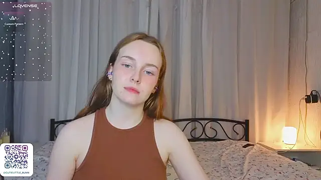 bae_cake_ webcam