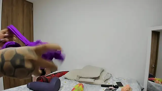 charlloteevans_X webcam