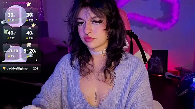 larah_uwu webcam