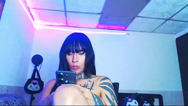 jazmin_wolf webcam