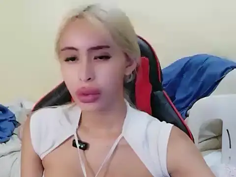 celest_yummy webcam