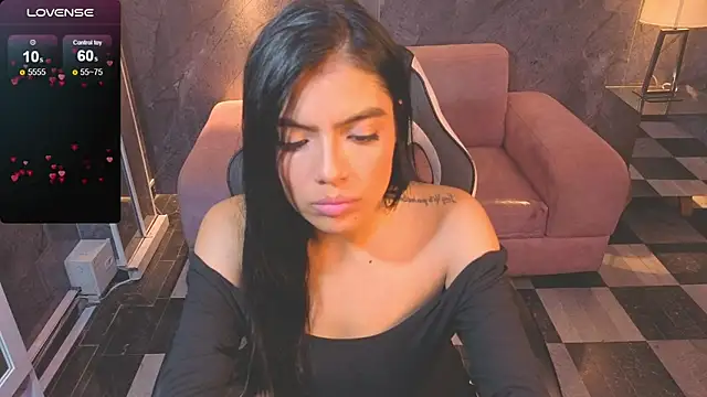 _Charlottee_b webcam