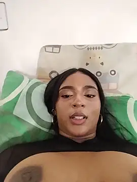 sophi_laraa webcam
