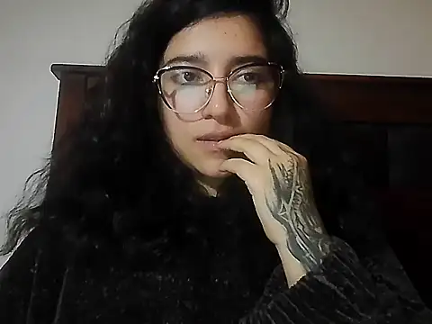 creepyh0e_ webcam
