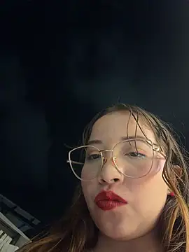 AliciaWhite_nt webcam