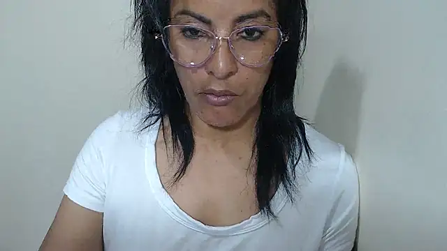 kateleyagrey webcam