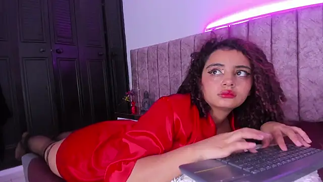 Dahlia_rossee webcam