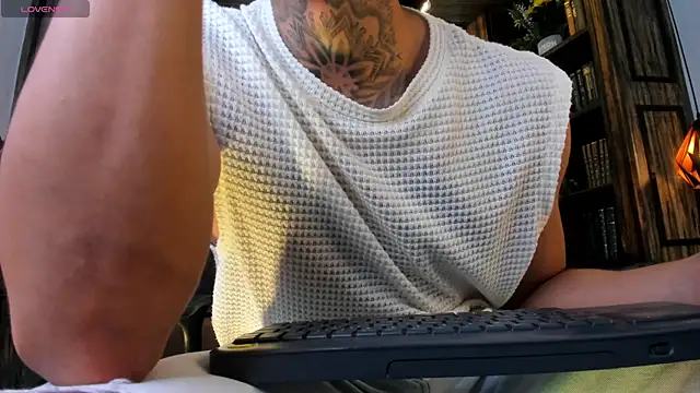 Donovan_Desmond webcam