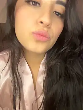 Antonella_Julieta webcam