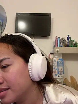 Ponthip webcam