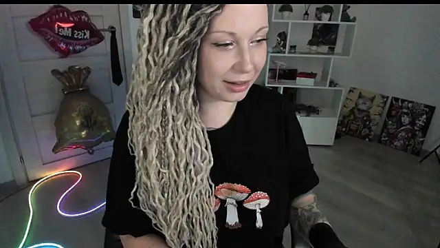 HoneySallyMoore webcam