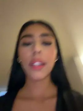Rossie_Blooms webcam